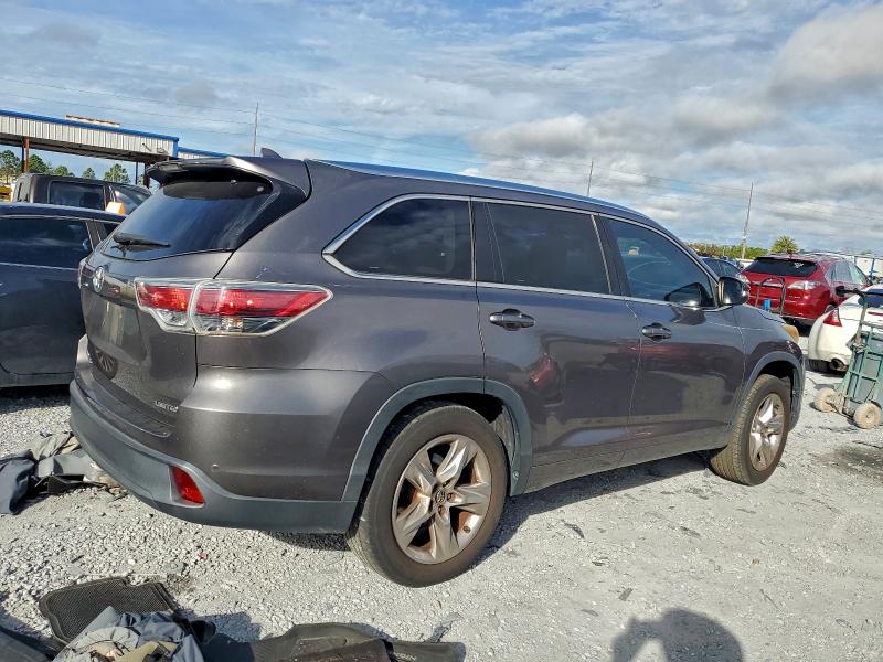 Photo 3 from auction – 2016 TOYOTA HIGHLANDER with VIN 5TDYKRFH0GS123819
