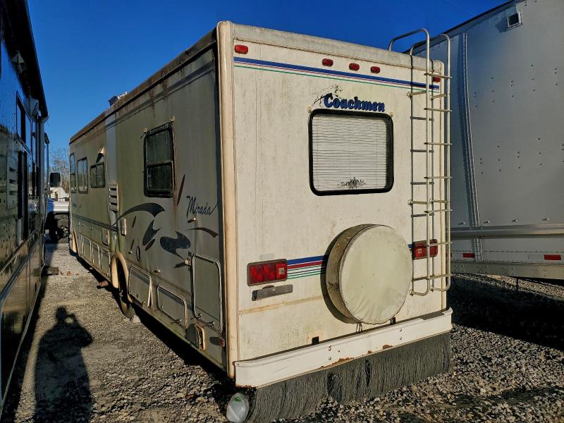 Photo 3 from auction – 1997 CHEVROLET P30 with VIN 1GBLP37N4V3305166