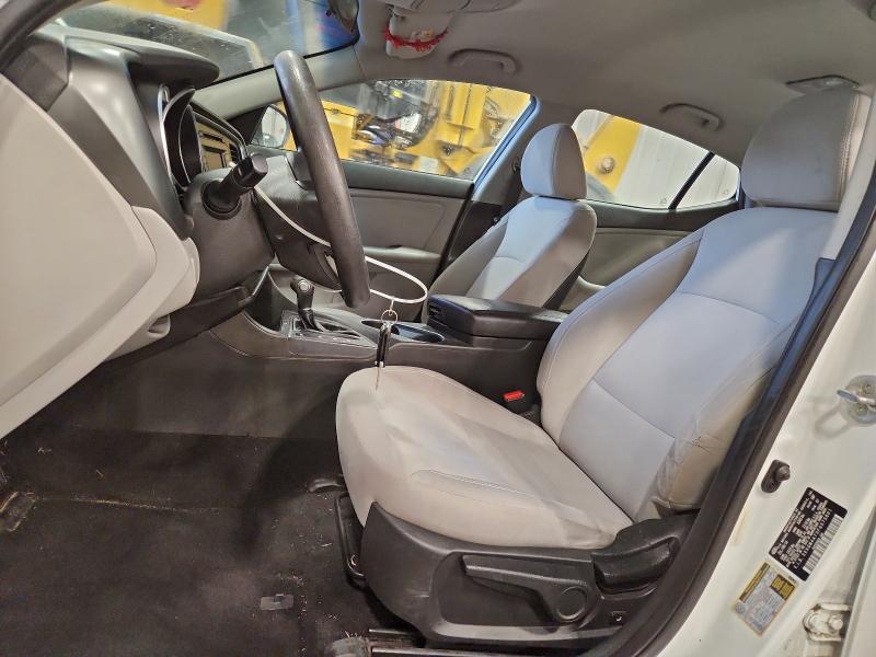 Photo 7 from auction – 2015 KIA OPTIMA LX with VIN 5XXGM4A73FG375801
