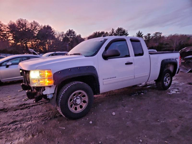 CHEVROLET SILVERADO 2013 with VIN 1GCRKREA9DZ412247 - Photo from auction