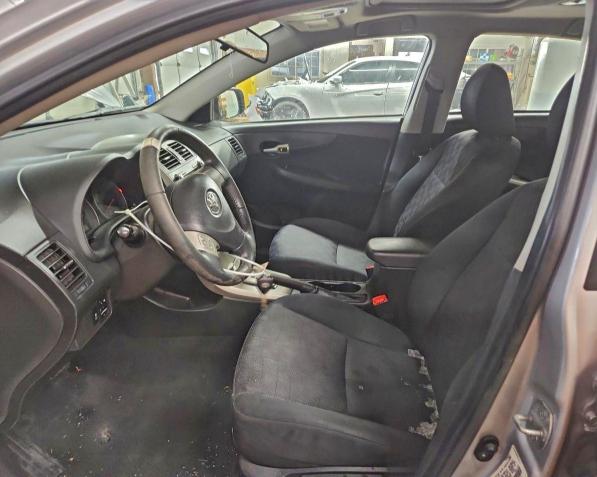 Photo 7 from auction – 2010 TOYOTA COROLLA BA with VIN 1NXBU4EE0AZ370623