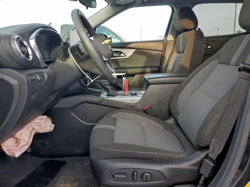 Photo 7 from auction – 2023 CHEVROLET BLAZER 2LT with VIN 3GNKBCR48PS232382