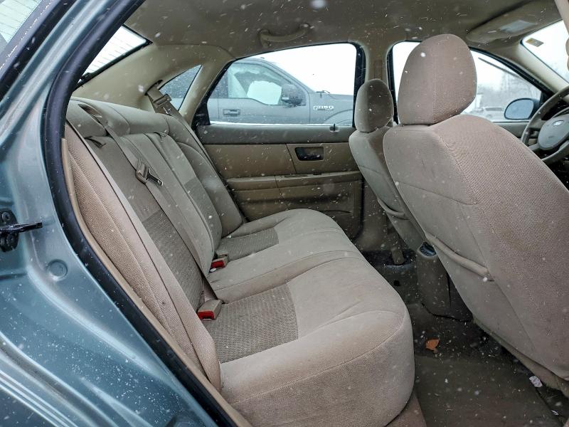 Photo 10 from auction – 2005 FORD TAURUS SE with VIN 1FAFP53265A170340