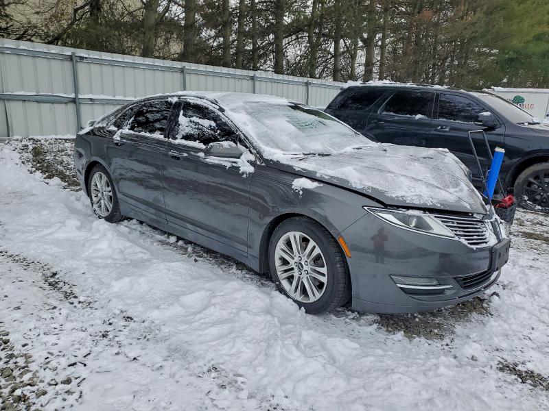 Photo 4 from auction – 2016 LINCOLN MKZ with VIN 3LN6L2JK0GR610418