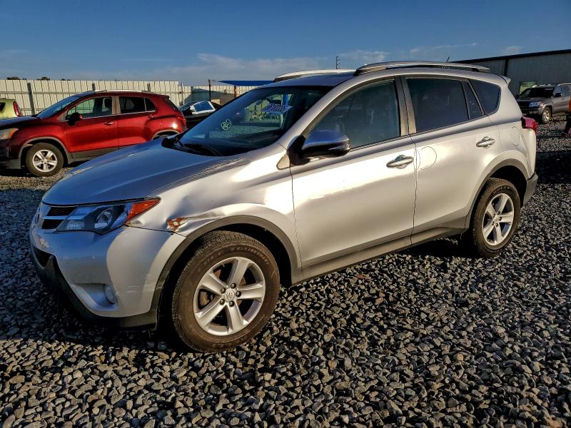 TOYOTA RAV4 XLE 2014 with VIN 2T3RFREV6EW214346 - Photo from auction