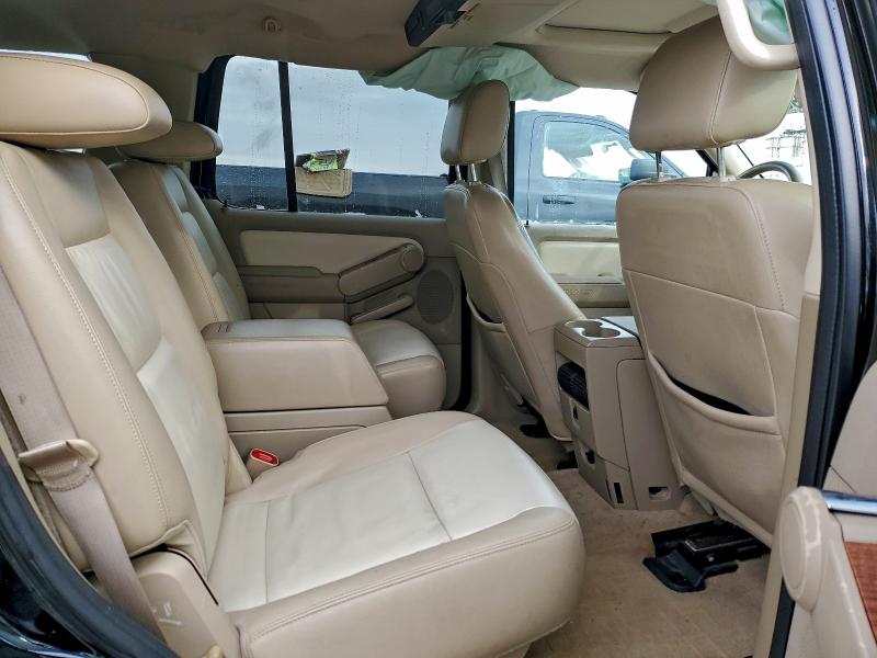 Photo 11 from auction – 2007 FORD EXPLORER E with VIN 1FMEU74837UB87655