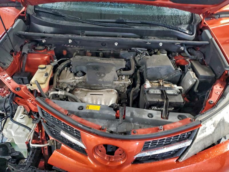 Photo 12 from auction – 2015 TOYOTA RAV4 XLE with VIN 2T3RFREV4FW279519