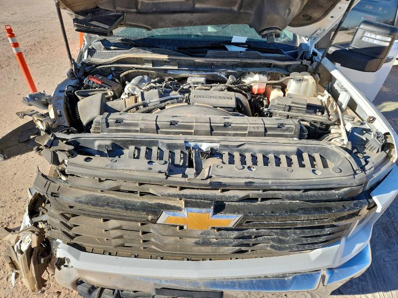 Photo 11 from auction – 2024 CHEVROLET SILVERADO with VIN 1GC4YLEY0RF321010