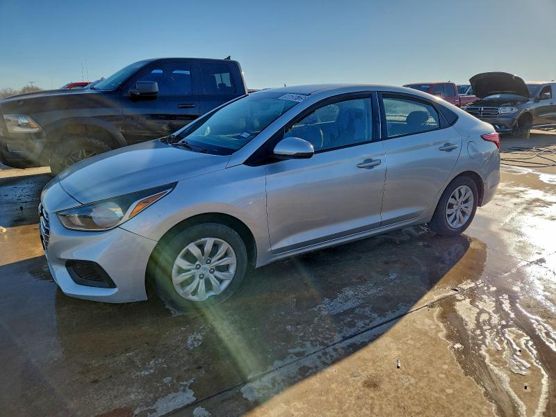 HYUNDAI ACCENT SE 2020 with VIN 3KPC24A63LE104821 - Photo from auction
