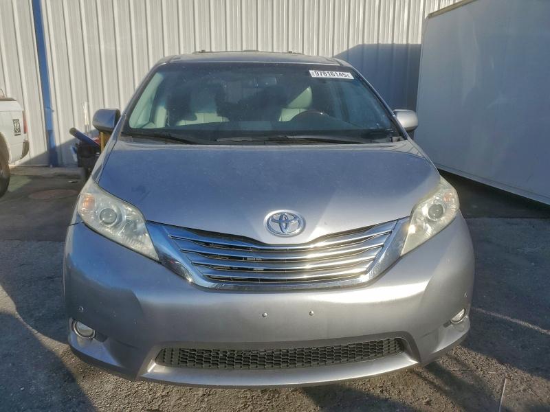 Photo 5 from auction – 2012 TOYOTA SIENNA XLE with VIN 5TDDK3DC2CS040177