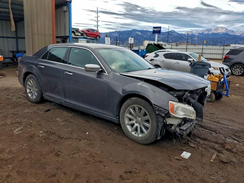 Photo 4 from auction – 2014 CHRYSLER 300C with VIN 2C3CCAET2EH109208