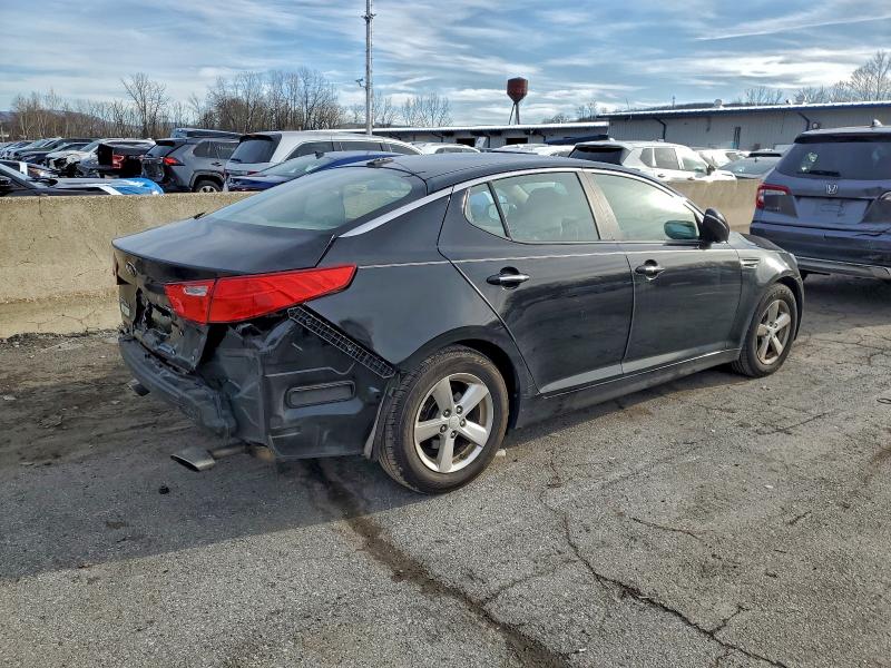 Photo 3 from auction – 2015 KIA OPTIMA LX with VIN 5XXGM4A73FG369027