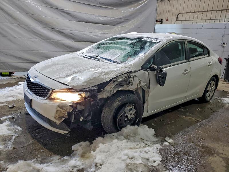 KIA FORTE LX 2018 with VIN 3KPFL4A74JE263959 - Photo from auction