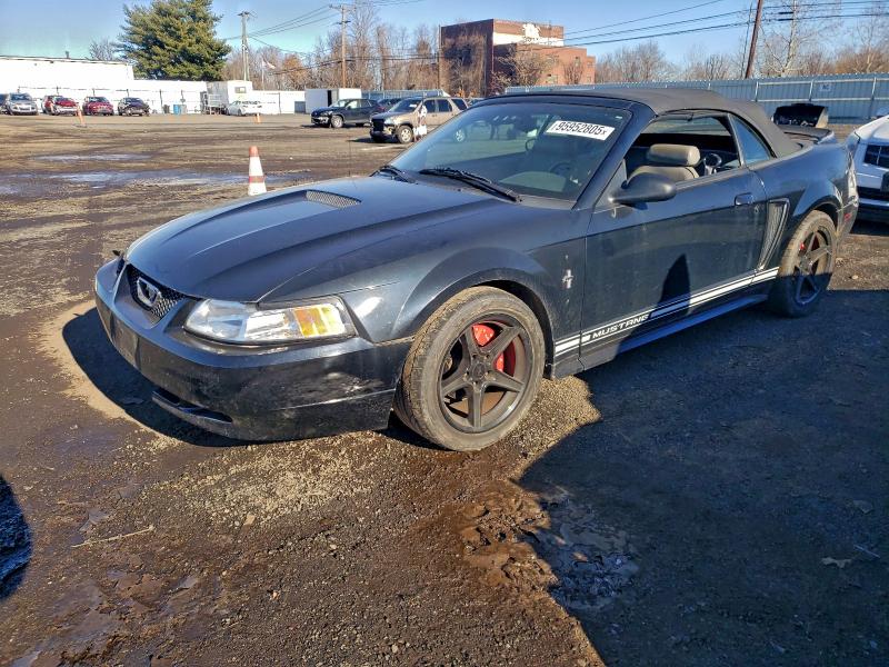 FORD MUSTANG 2000 with VIN 1FAFP4440YF233420 - Photo from auction
