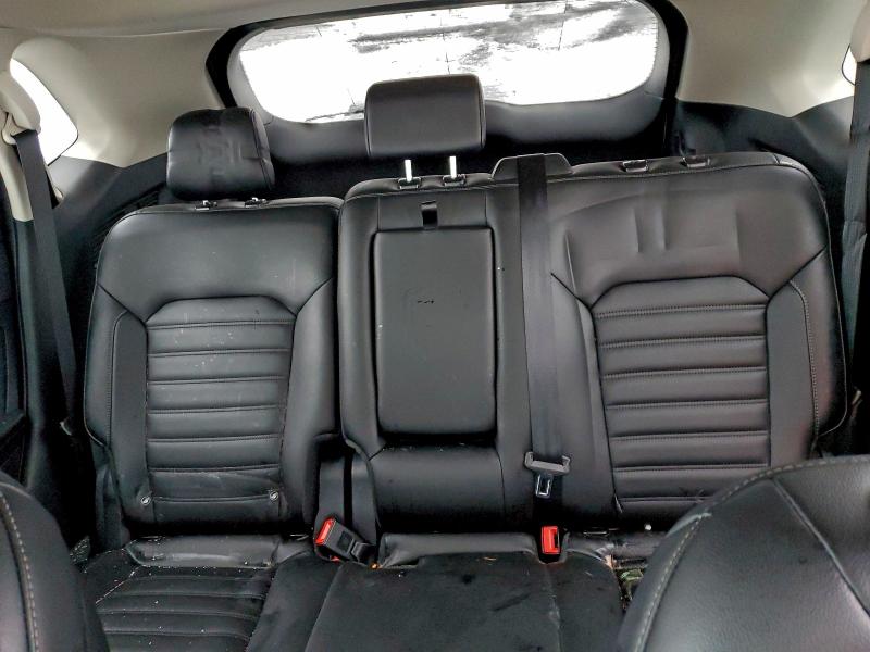 Photo 10 from auction – 2022 FORD EDGE SEL with VIN 2FMPK4J90NBA16018