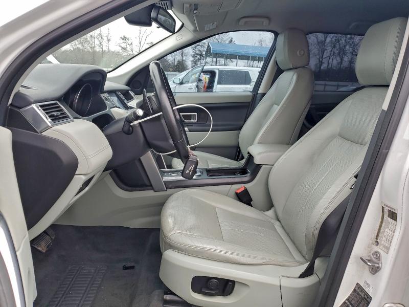 Photo 7 from auction – 2018 LAND ROVER DISCOVERY with VIN SALCP2RX6JH746386