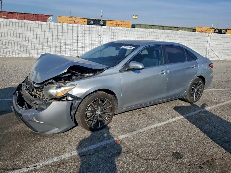 TOYOTA CAMRY LE 2017 z numerem VIN 4T1BF1FK4HU455035 - Zdjęcie z aukcji