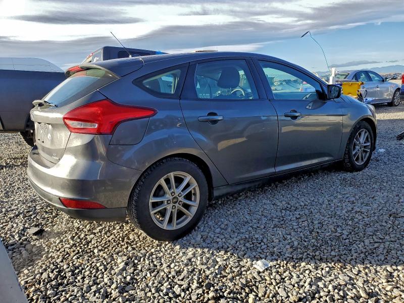 Photo 3 from auction – 2015 FORD FOCUS SE with VIN 1FADP3K28FL223672