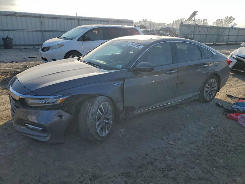 HONDA ACCORD 2018 with VIN 1HGCV3F98JA014621 - Photo from auction