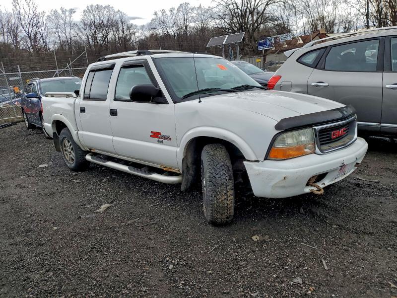 Photo 4 from auction – 2004 GMC SONOMA with VIN 1GTDT13X14K120309