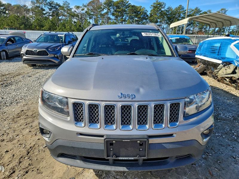 Photo 5 from auction – 2017 JEEP COMPASS LA with VIN 1C4NJCEAXHD150692