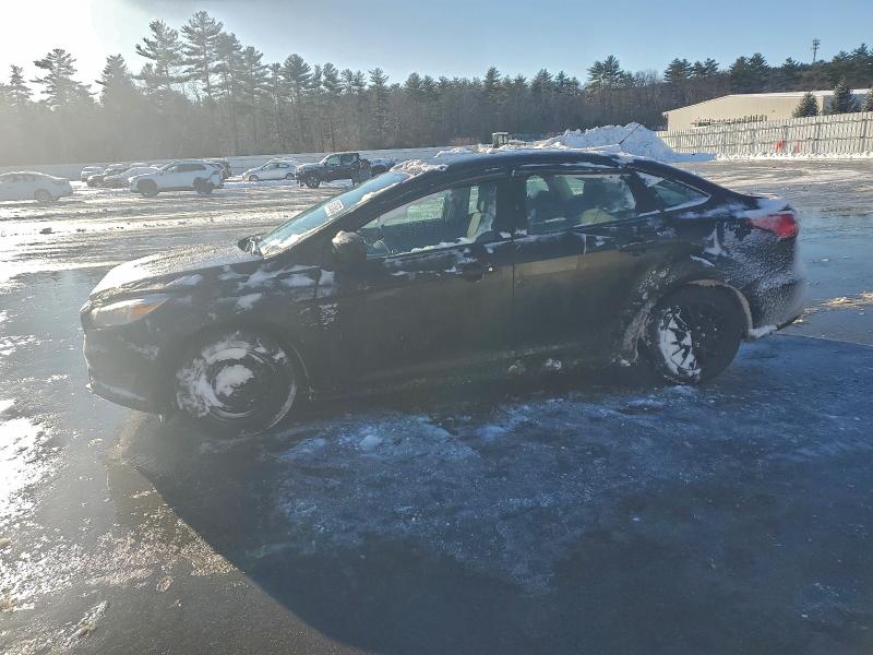 FORD FOCUS S 2016 with VIN 1FADP3E2XGL331028 - Photo from auction