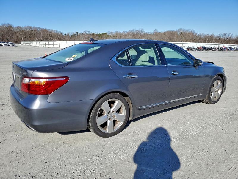 Photo 3 from auction – 2012 LEXUS LS 460 with VIN JTHBL5EFXC5109243