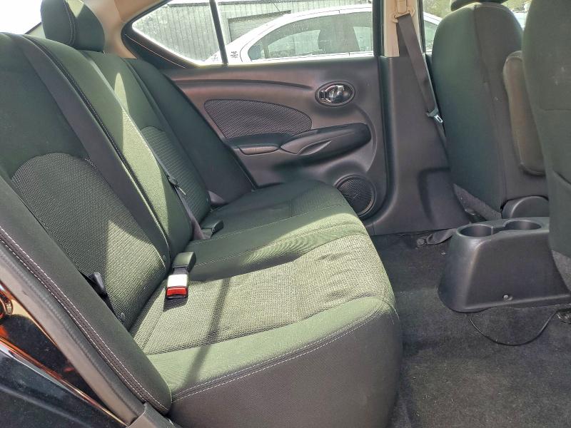 Photo 10 from auction – 2017 NISSAN VERSA S with VIN 3N1CN7AP3HL841704