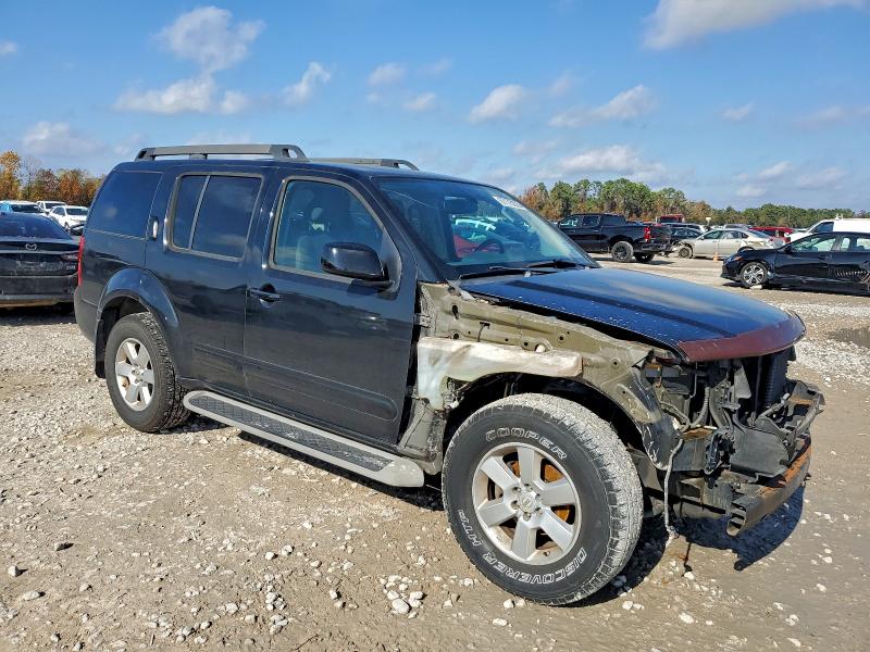 Photo 4 from auction – 2011 NISSAN PATHFINDER with VIN 5N1AR1NN6BC606730