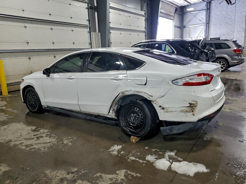 Photo 2 from auction – 2013 FORD FUSION S with VIN 3FA6P0G79DR319756