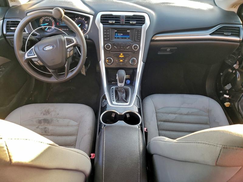 Photo 8 from auction – 2015 FORD FUSION S with VIN 3FA6P0G77FR273847