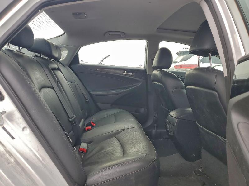 Photo 10 from auction – 2014 HYUNDAI SONATA SE with VIN 5NPEC4AB7EH911604