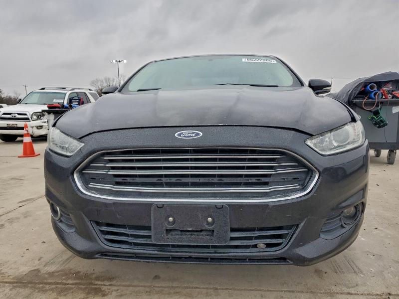 Photo 5 from auction – 2015 FORD FUSION SE with VIN 3FA6P0LU5FR244228
