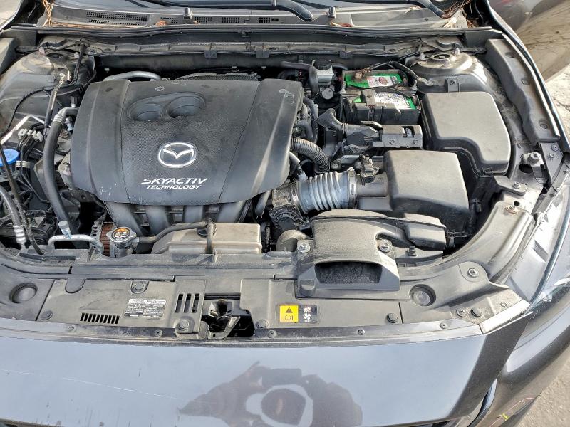Photo 11 from auction – 2018 MAZDA 3 TOURING with VIN 3MZBN1L38JM268649