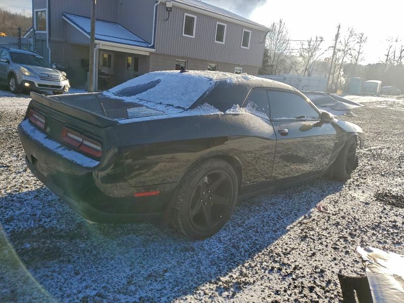Photo 3 from auction – 2017 DODGE CHALLENGER with VIN 2C3CDZFJ7HH578470