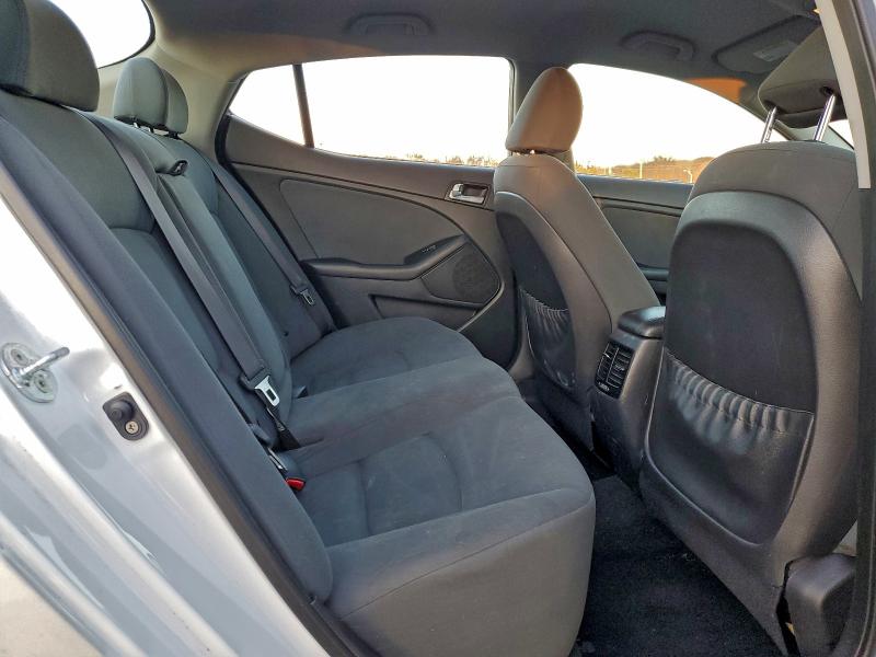 Photo 10 from auction – 2015 KIA OPTIMA HYB with VIN KNAGM4AD7F5078117