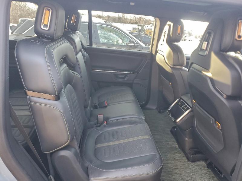 Photo 11 from auction – 2025 RIVIAN R1S ADVENT with VIN 7PDSGBBA3SN066045