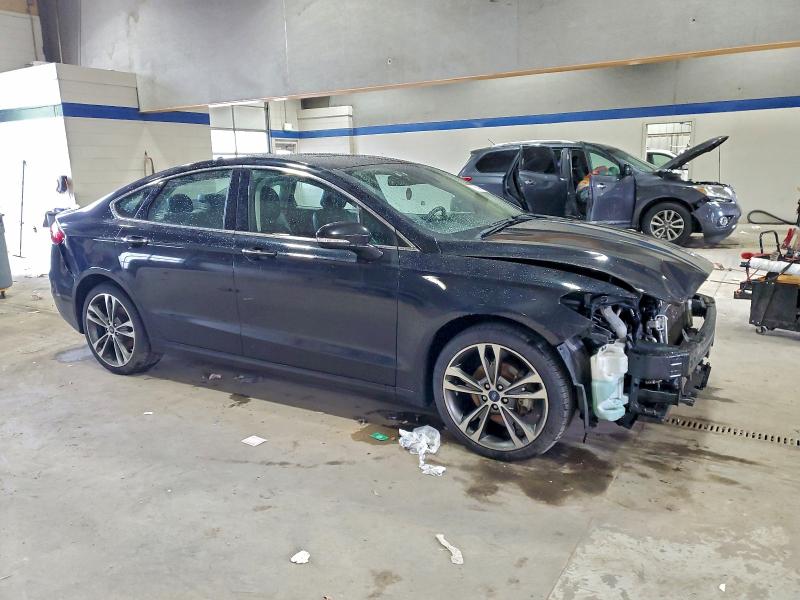 Photo 4 from auction – 2020 FORD FUSION TIT with VIN 3FA6P0D97LR218834