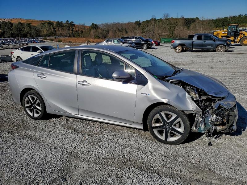 Photo 4 from auction – 2017 TOYOTA PRIUS with VIN JTDKARFU8H3540971