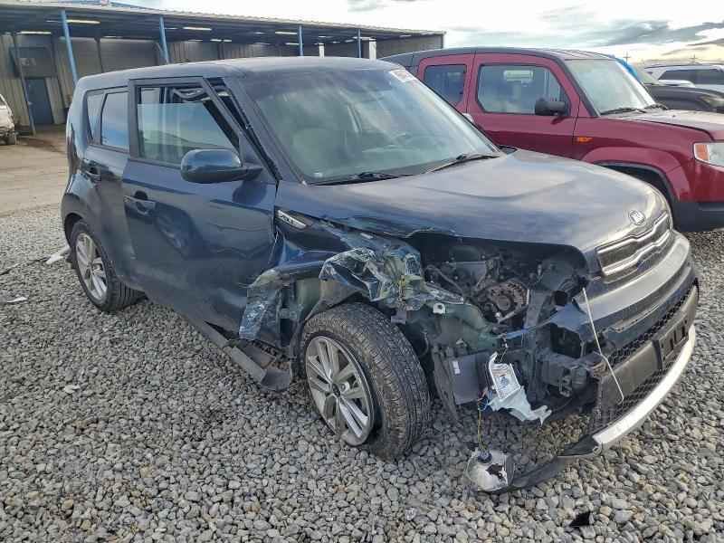 Photo 4 from auction – 2017 KIA SOUL + with VIN KNDJP3A5XH7462516