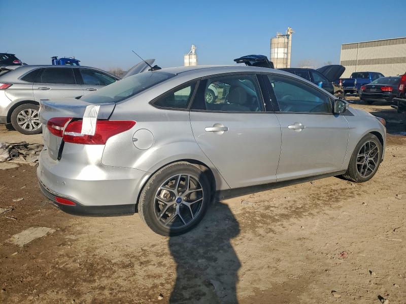 Photo 3 from auction – 2018 FORD FOCUS SEL with VIN 1FADP3H28JL258146