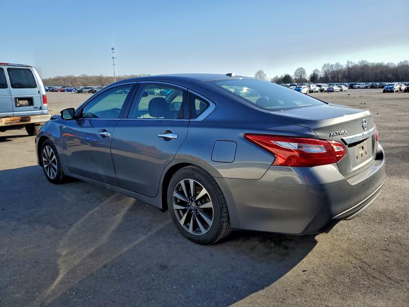 Photo 2 from auction – 2017 NISSAN ALTIMA 2.5 with VIN 1N4AL3AP1HC161143