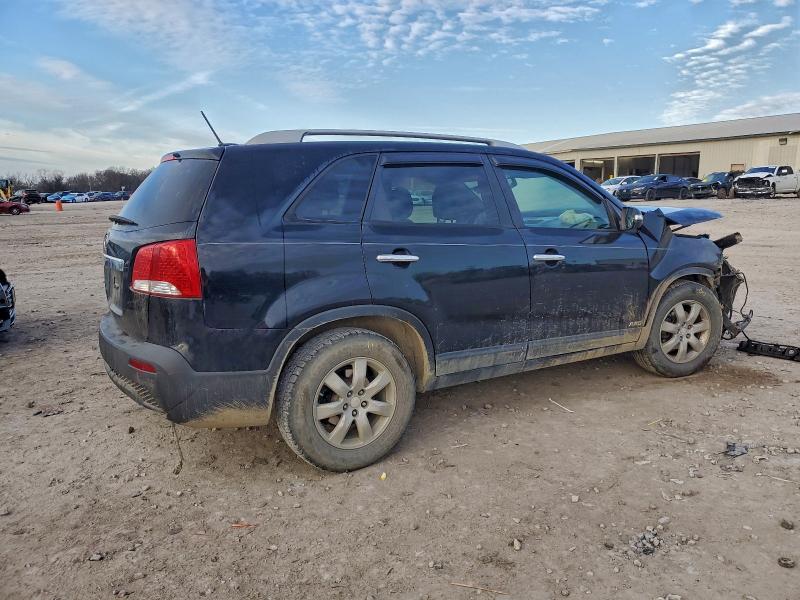 Photo 3 from auction – 2012 KIA SORENTO BA with VIN 5XYKTDA26CG204999