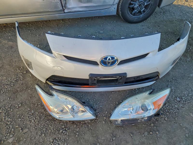 Photo 12 from auction – 2015 TOYOTA PRIUS with VIN JTDKN3DU6F0437924