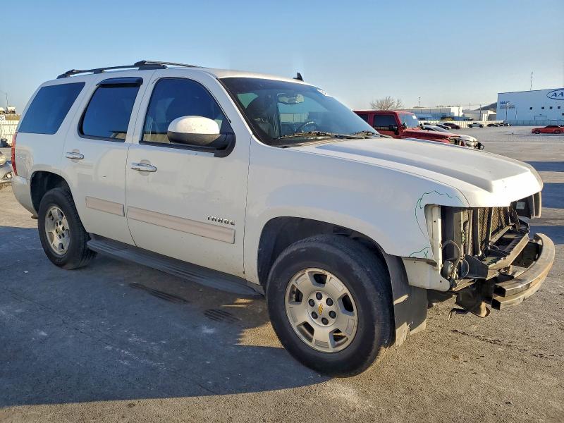 Photo 4 from auction – 2011 CHEVROLET TAHOE C150 with VIN 1GNSCAE03BR175282