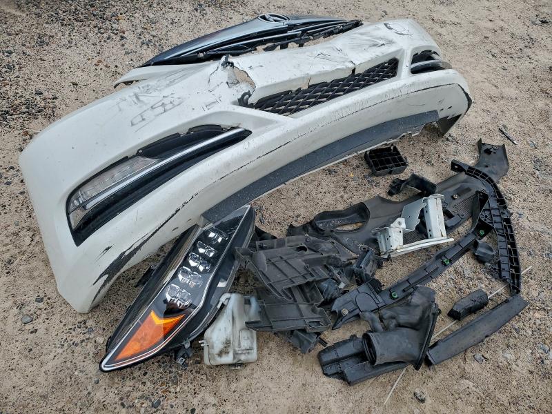Photo 13 from auction – 2016 ACURA RLX TECH with VIN JH4KC1F57GC001520