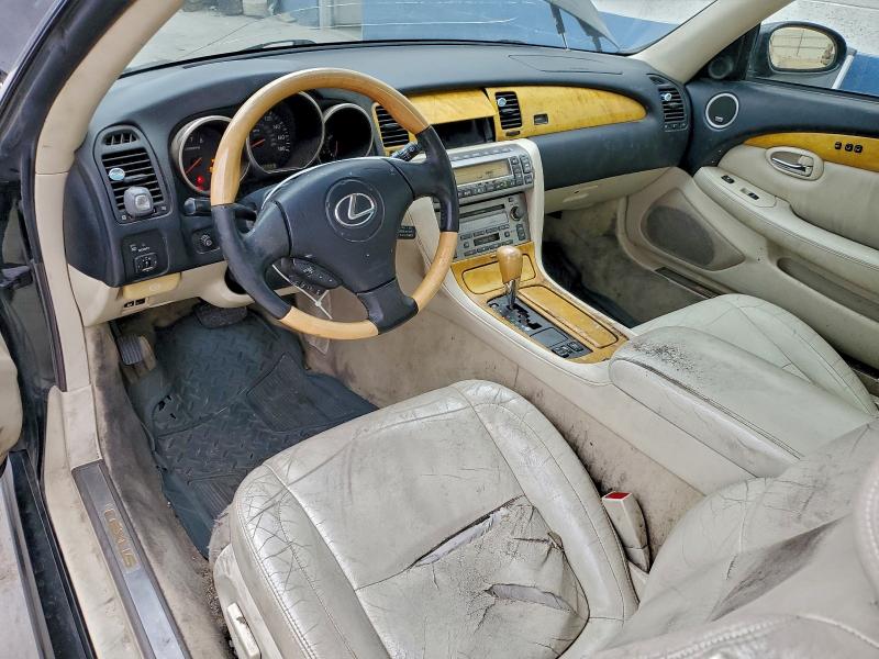 Zdjęcie 8 z aukcji – 2002 LEXUS SC 430 z VIN JTHFN48YX20010226