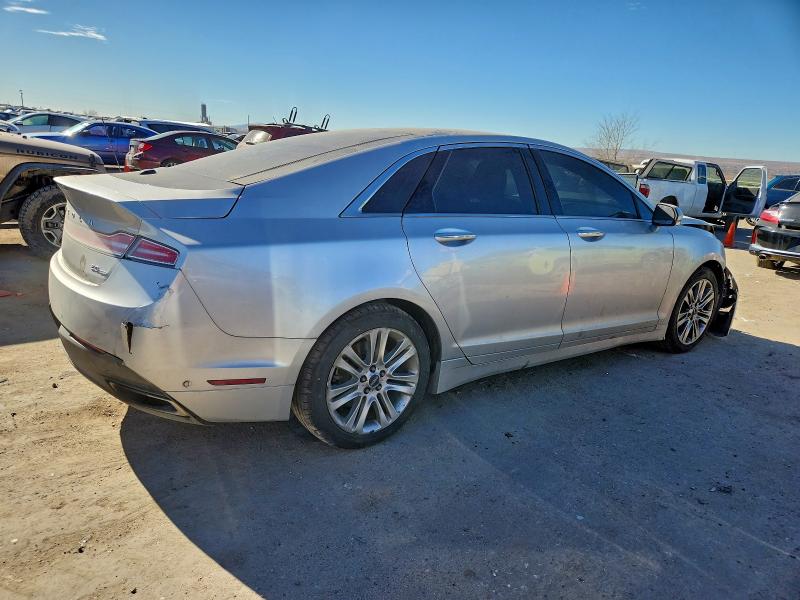 Photo 3 from auction – 2014 LINCOLN MKZ with VIN 3LN6L2G96ER827165