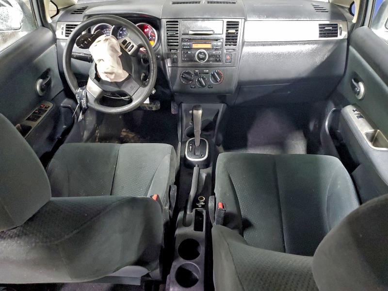 Photo 8 from auction – 2010 NISSAN VERSA S with VIN 3N1BC1CP7AL453103
