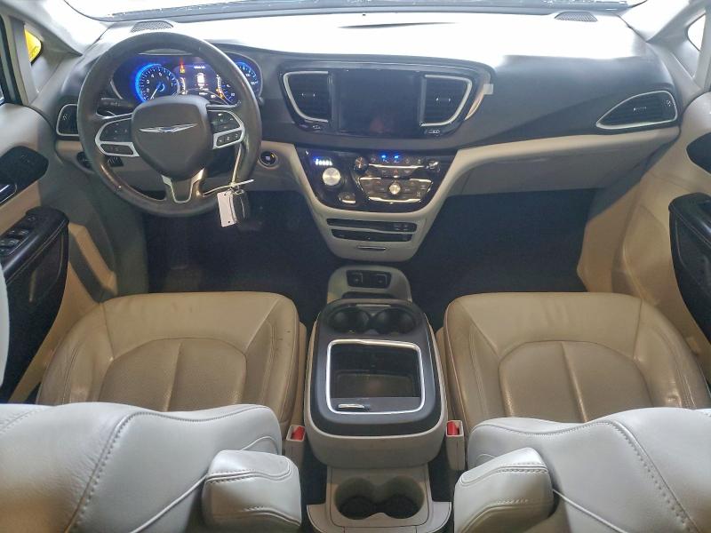 Photo 8 from auction – 2020 CHRYSLER PACIFICA T with VIN 2C4RC1EG5LR100986